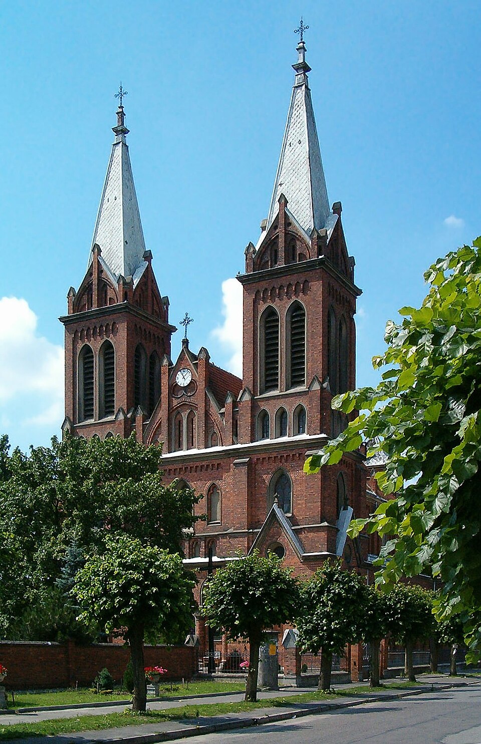 Kościół Najświętszego Serca Pana Jezusa – Opatówek