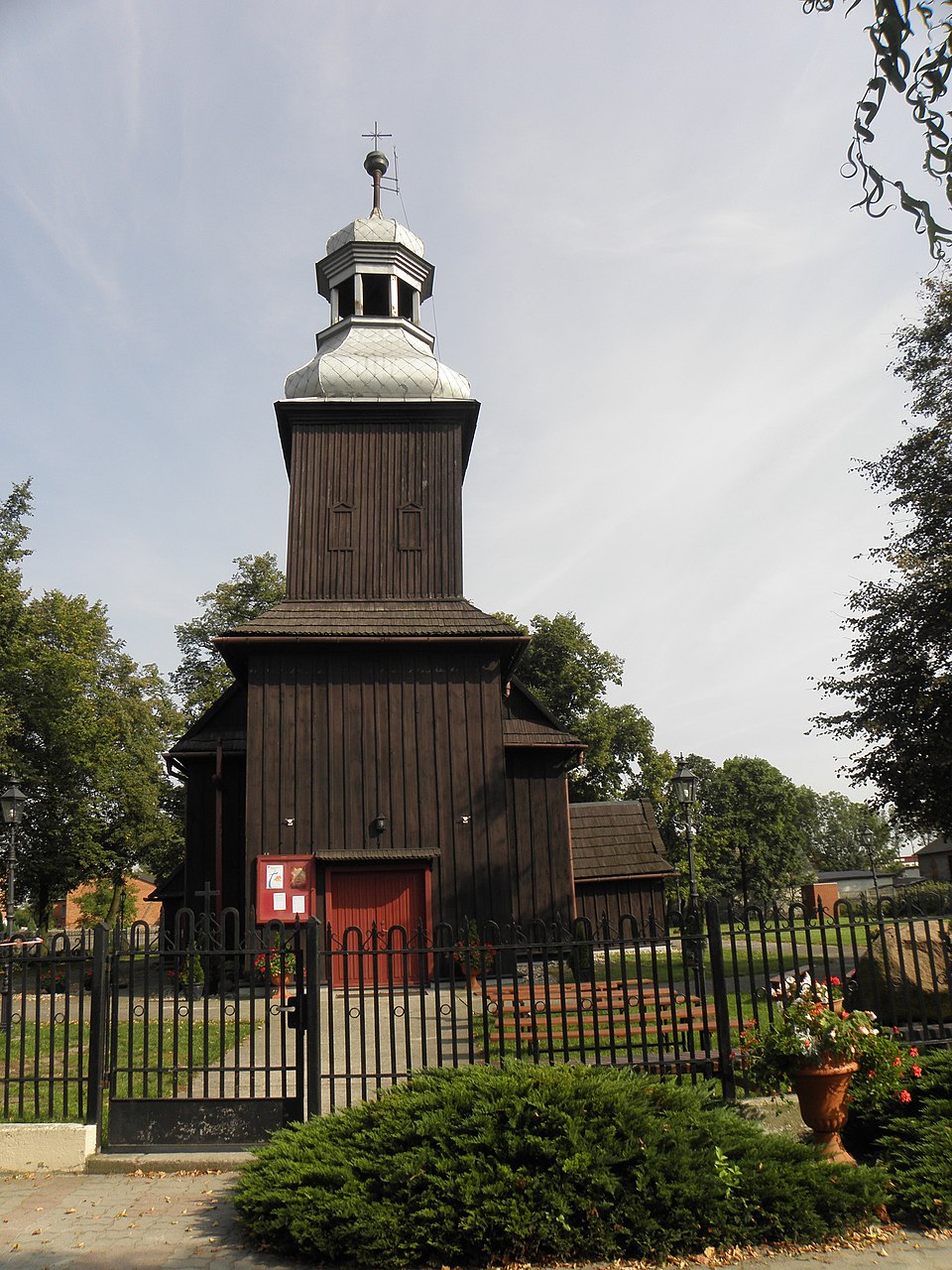 Kościół Wszystkich Świętych – Rychnów