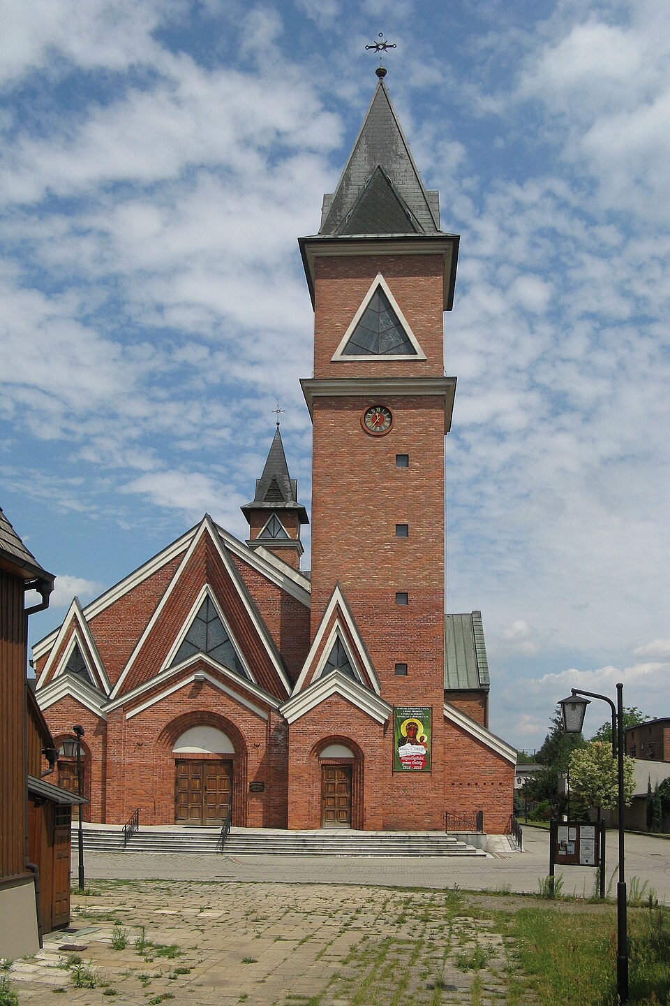 Kościół św. Wawrzyńca – Bobrowniki
