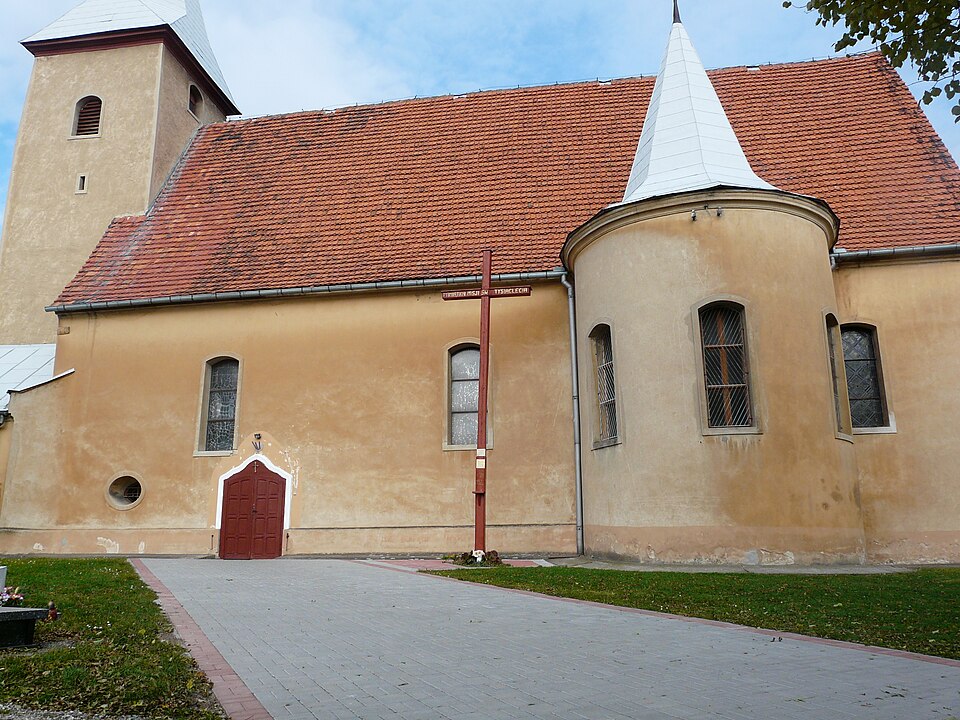 Kościół św. Jadwigi Śląskiej – Gilów