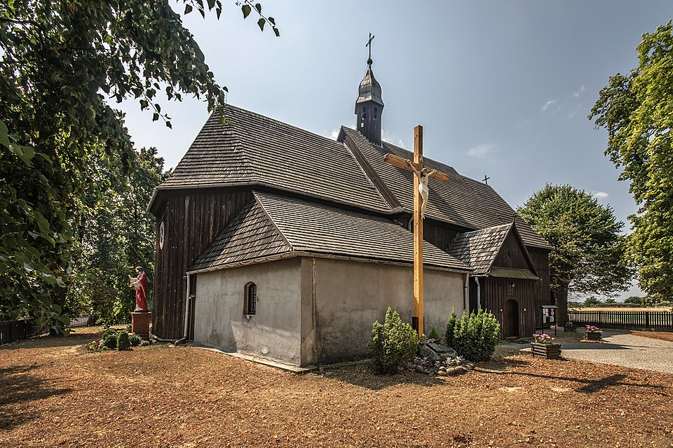 Kościół św. Tekli – Raczyn