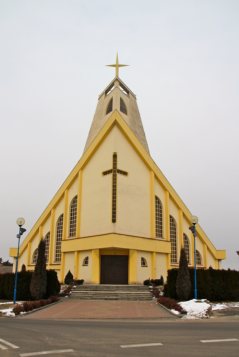 Kościół św. Anny i św. Joachima – Gogolin
