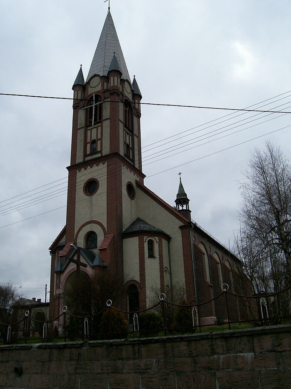 Kościół Narodzenia NMP – Krowiarki