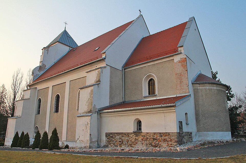 Kościół św. Apostołów Piotra i Pawła – Pakosławice