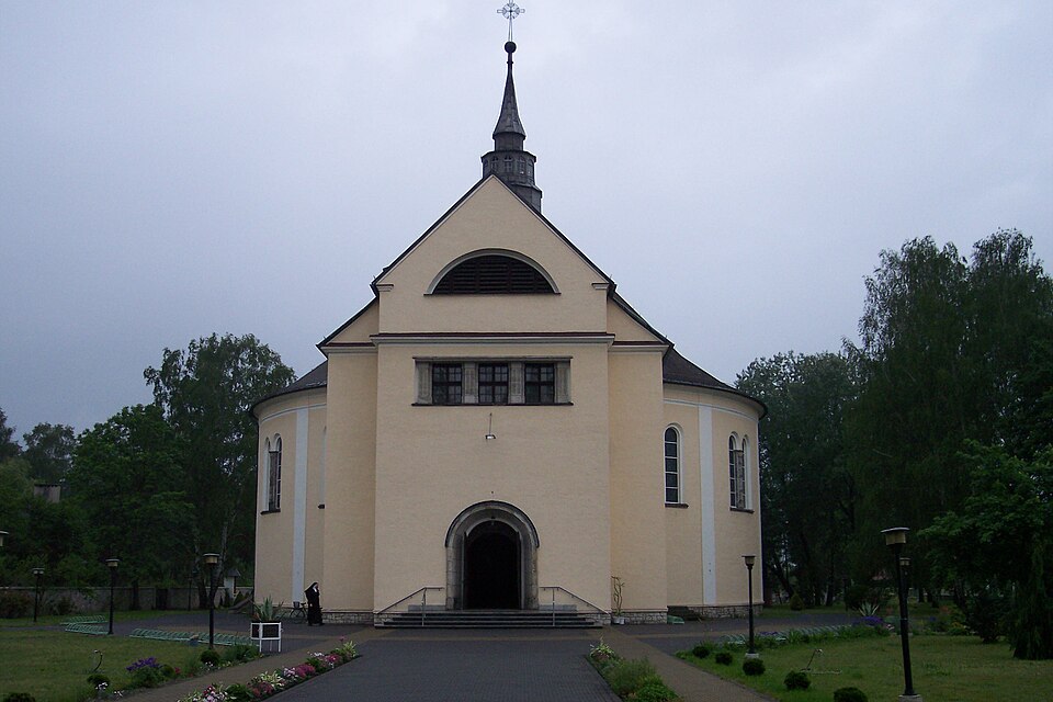 Kościół Niepokalanego Serca Maryi – Kolonowskie