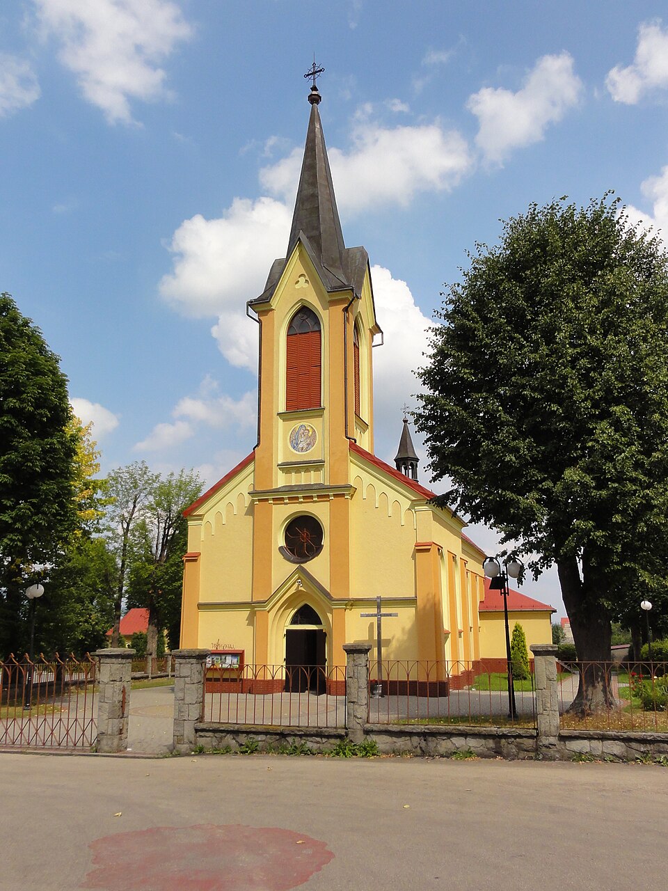 Kościół MB Szkaplerznej – Godziszka