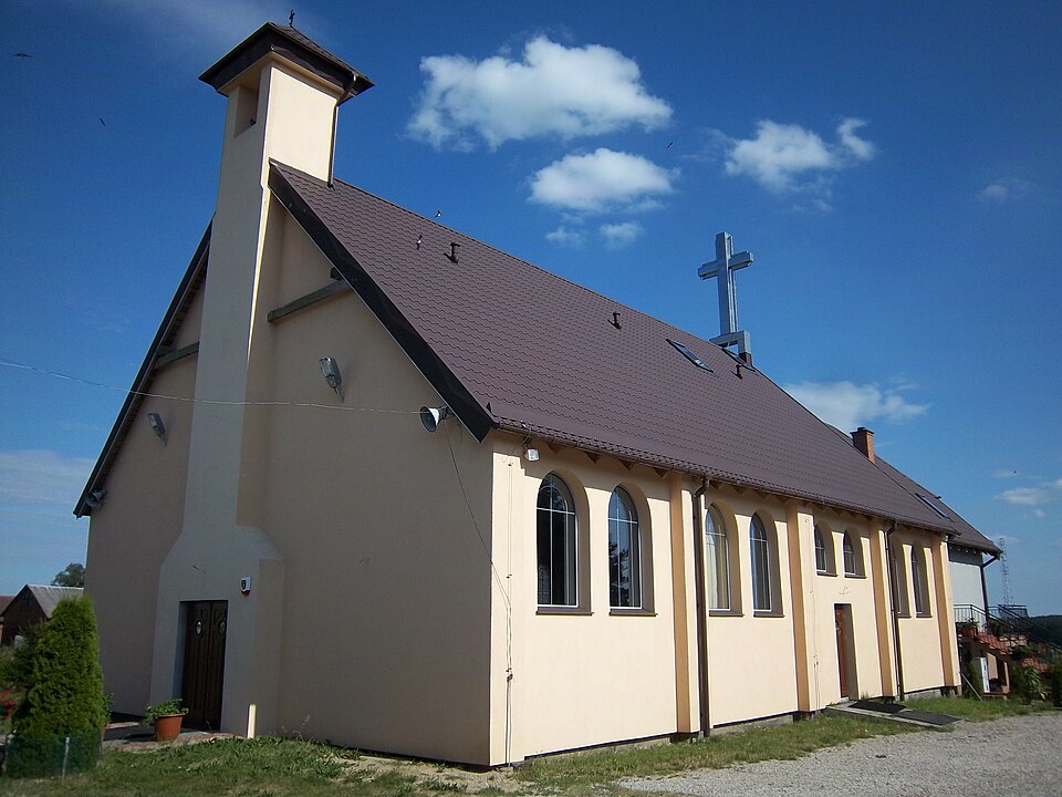 Kościół NMP Królowej Męczenników – Wójtowo