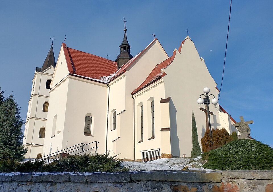 Kościół św. Ap. Piotra i Pawła – Gowarczów