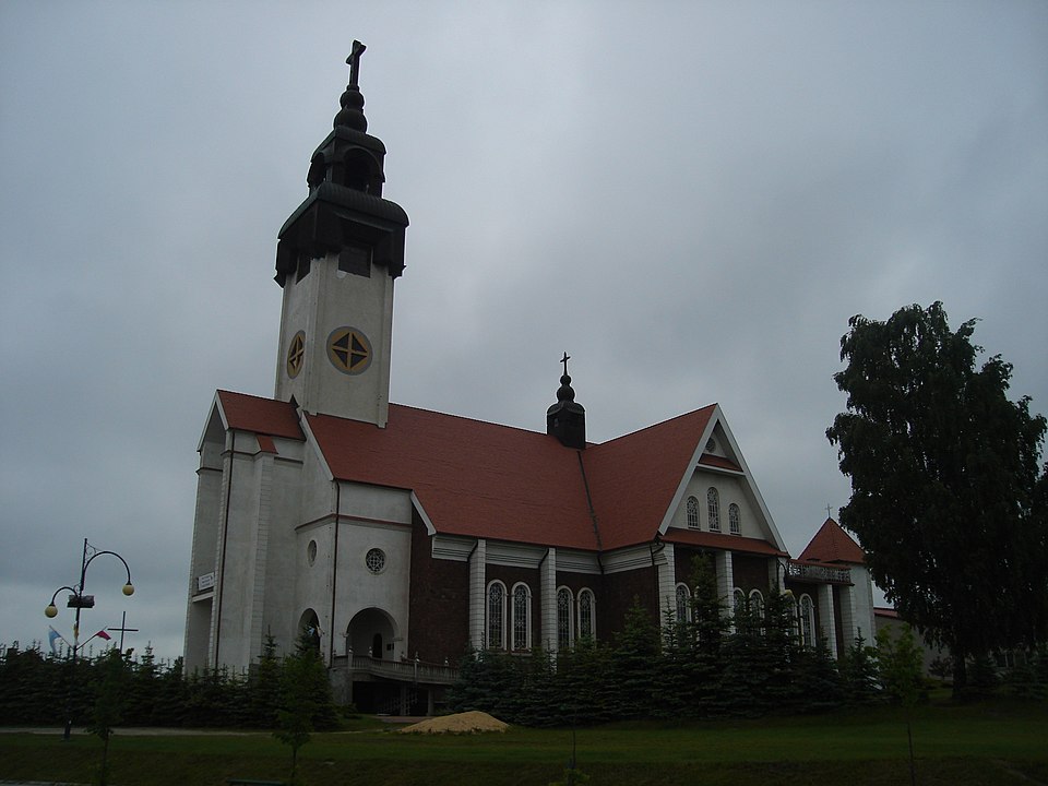 Kościół MB Częstochowskiej – Starachowice