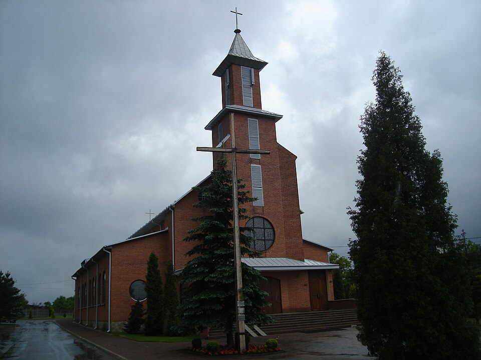 Kościół Niepokalanego Poczęcia NMP – Starachowice