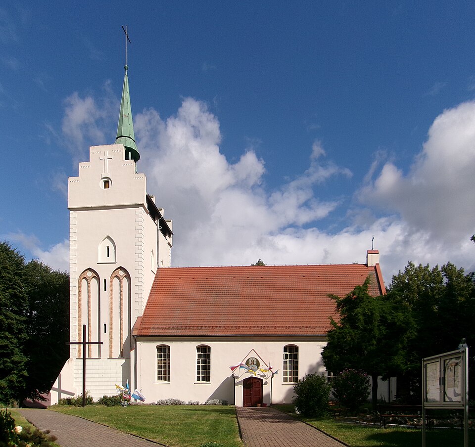 Kościół Świętego Krzyża – Nawodna