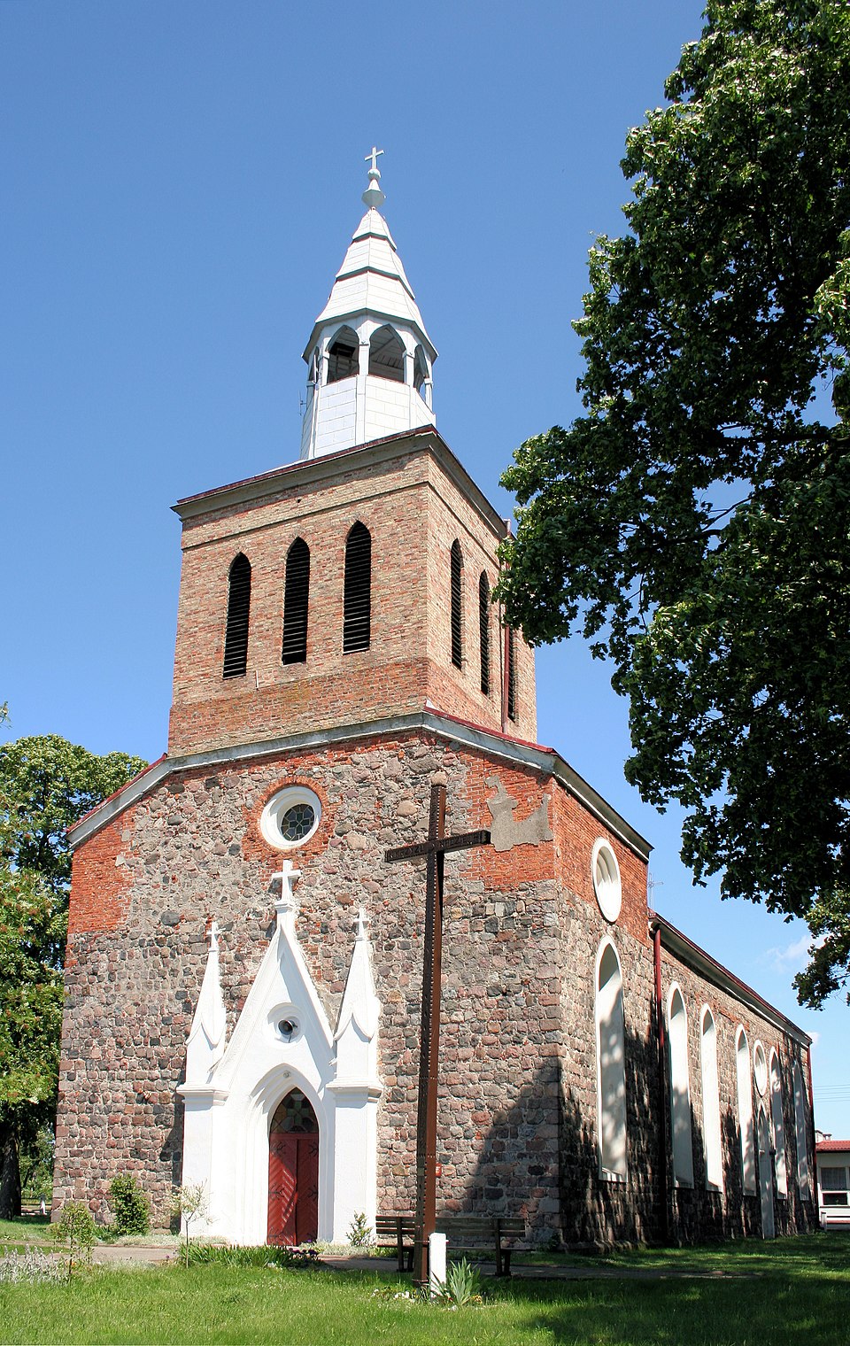 Kościół NMP Częstochowskiej – Czelin