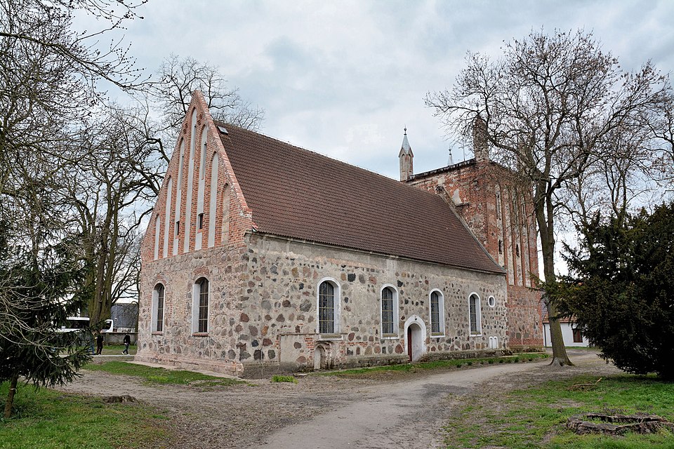 Kościół św. Józefa – Warnice