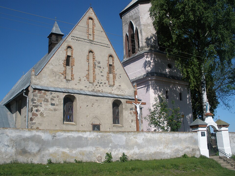 Kościół Narodzenia NMP – Brzesko