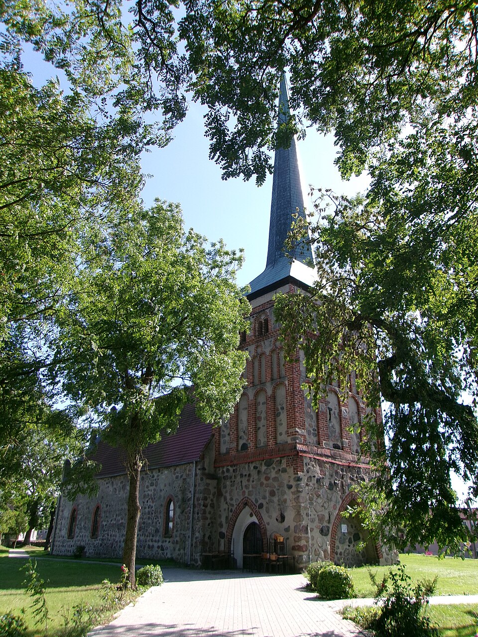 Kościół św. Trójcy – Żuków