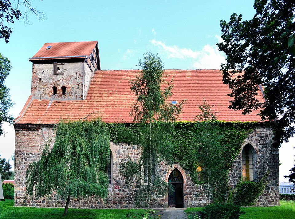 Kościół św. Urszuli Ledóchowskiej – Buk