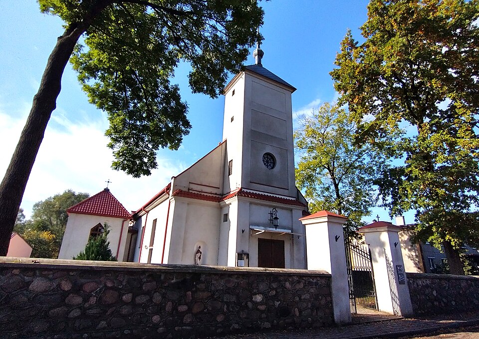 Kościół św. Anny – Bobrowniki