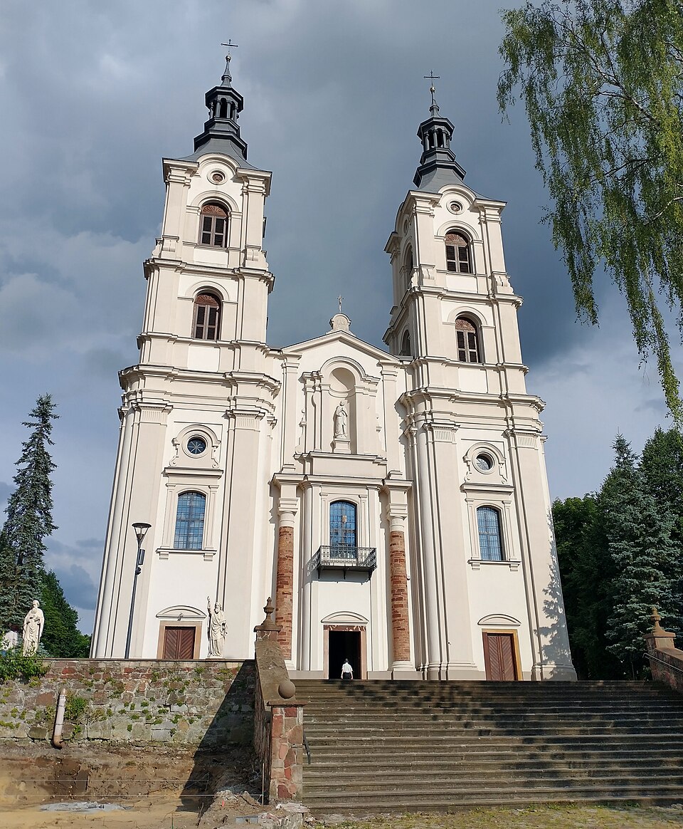 Kościół Narodzenia NMP – Piekoszów