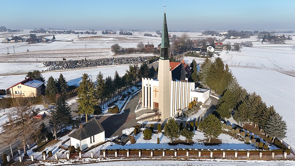 Kościół NMP Królowej Polski – Klimontów