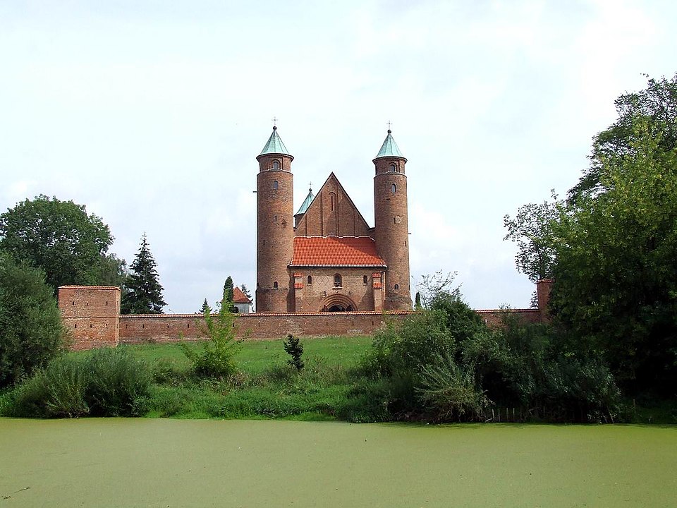Kościół św. Jana Chrzciciela i św. Rocha – Brochów