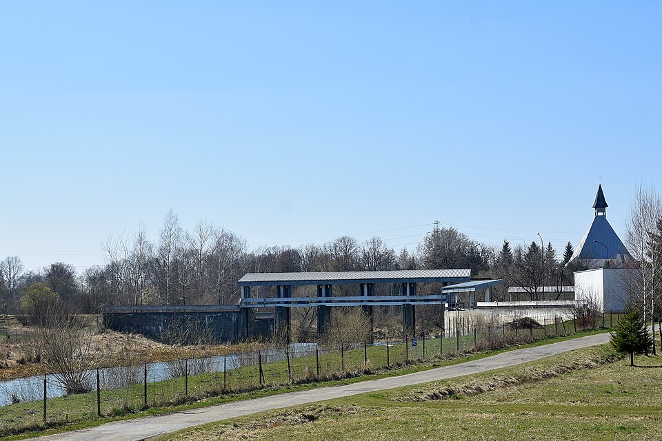 Kościół MB Częstochowskiej – Iskrzynia
