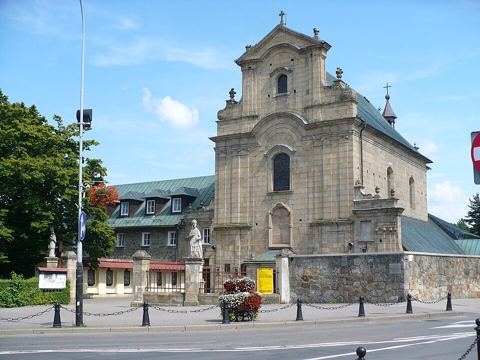 Kościół Podwyższenia Krzyża – Krosno