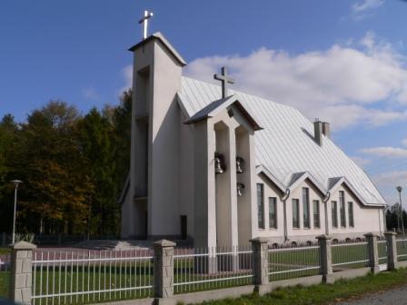 Kościół Matki Bożej Różańcowej – Białobrzegi