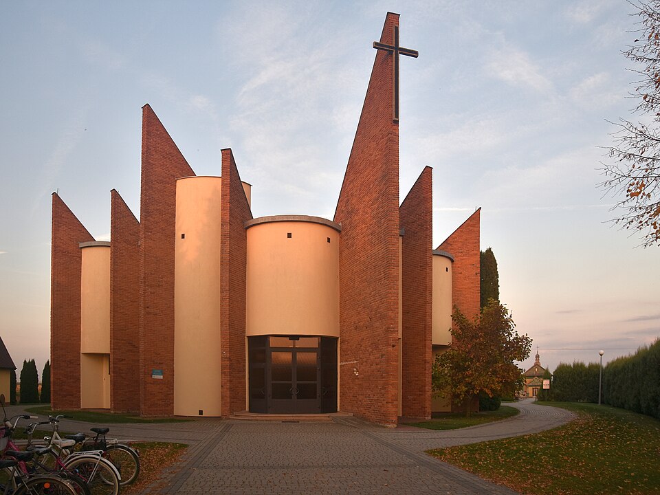 Kościół NMP Matki Kościoła – Orły