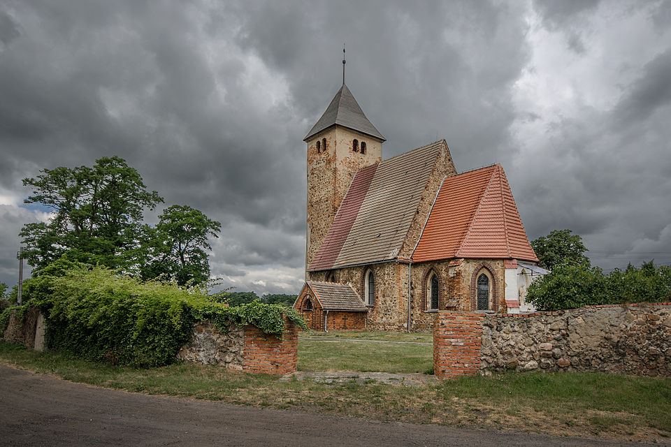 Kościół św. Michała Archanioła – Łagoszów Wielki