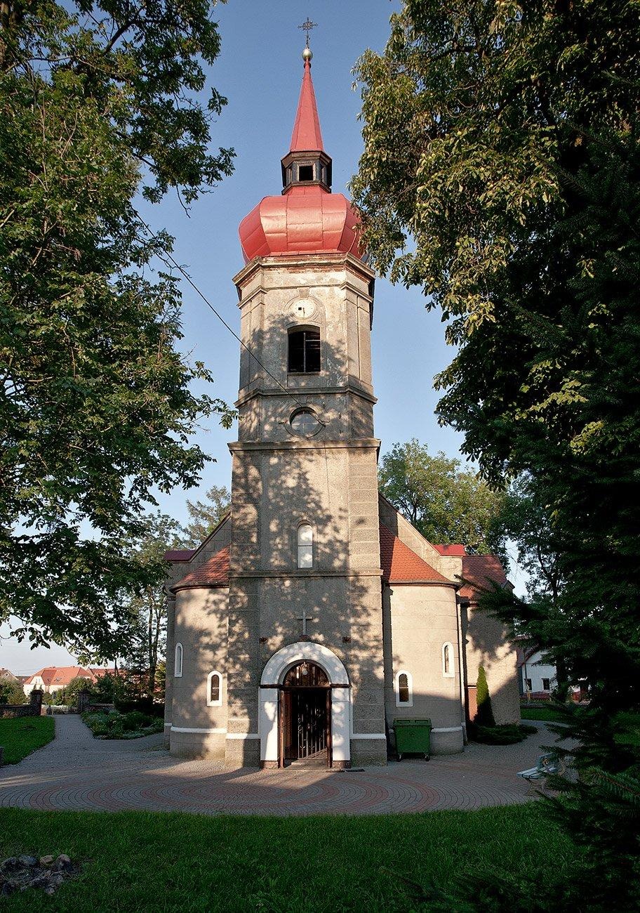 Kościół MB Różańcowej – Długoszyn