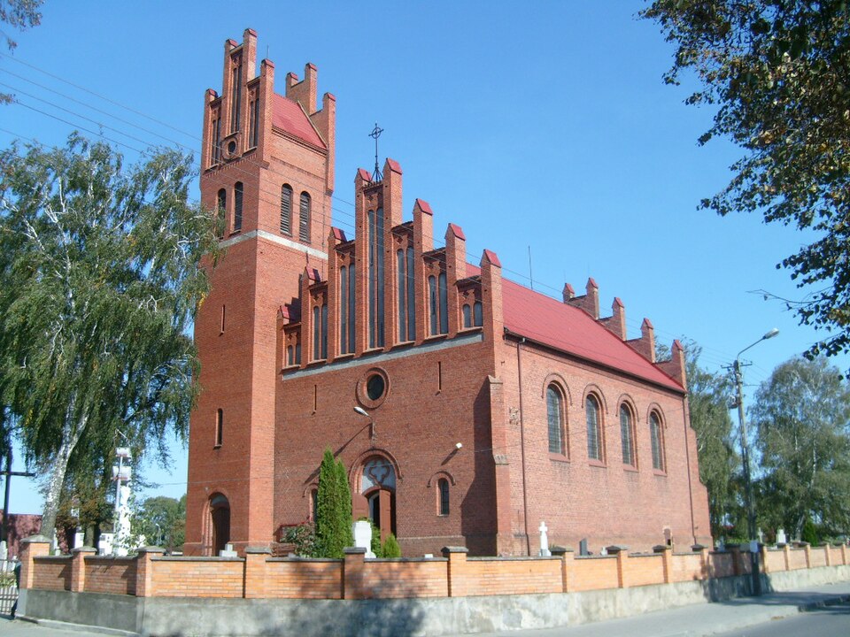 Kościół Narodzenia NMP – Osielsko
