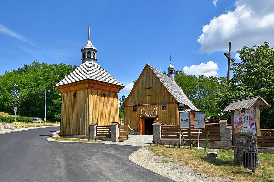 Kościół Nawiedzenia NMP – Niekrasów
