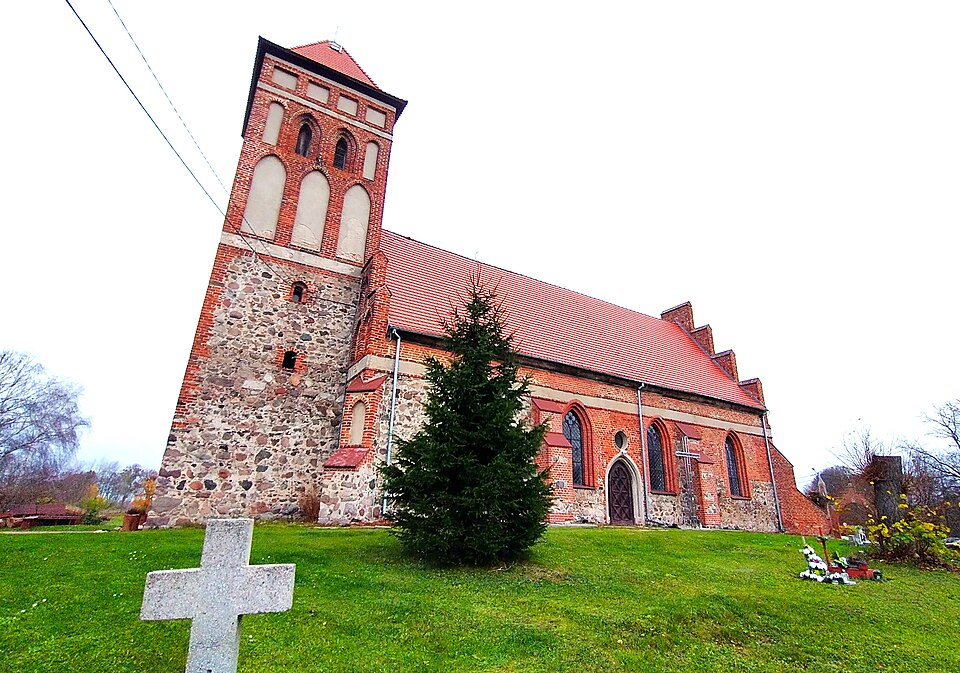 Kościół Podwyższenia Krzyża Świętego – Boreczno