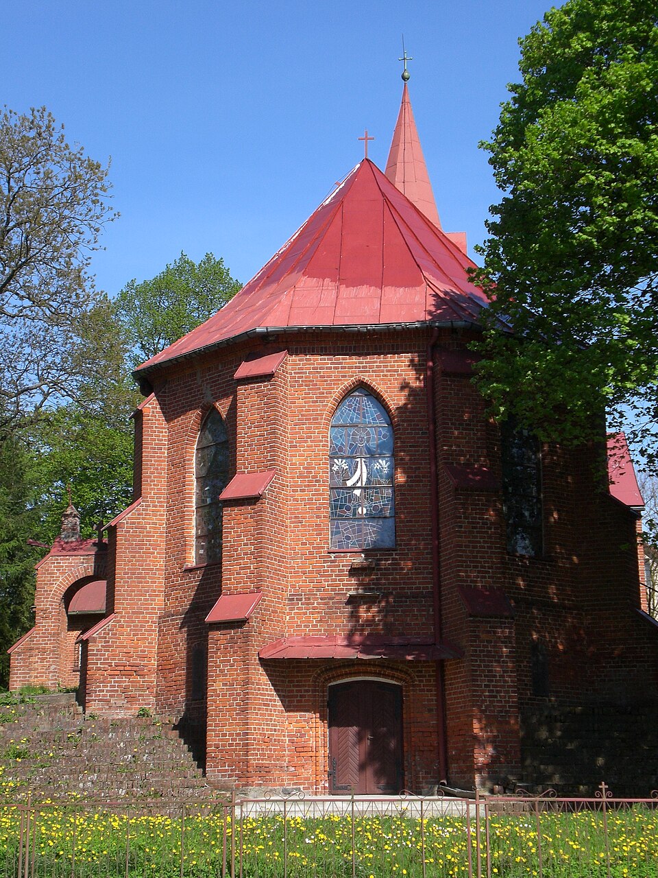 Kościół Świętej Rodziny – Bałoszyce