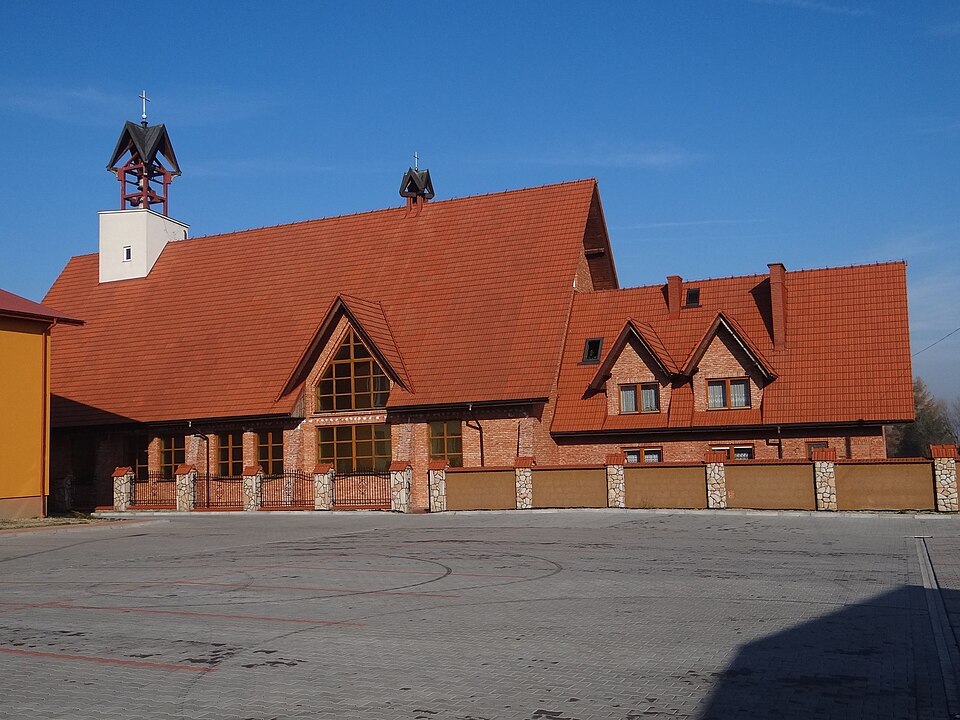 Kościół św. Jadwigi Królowej – Lipnik