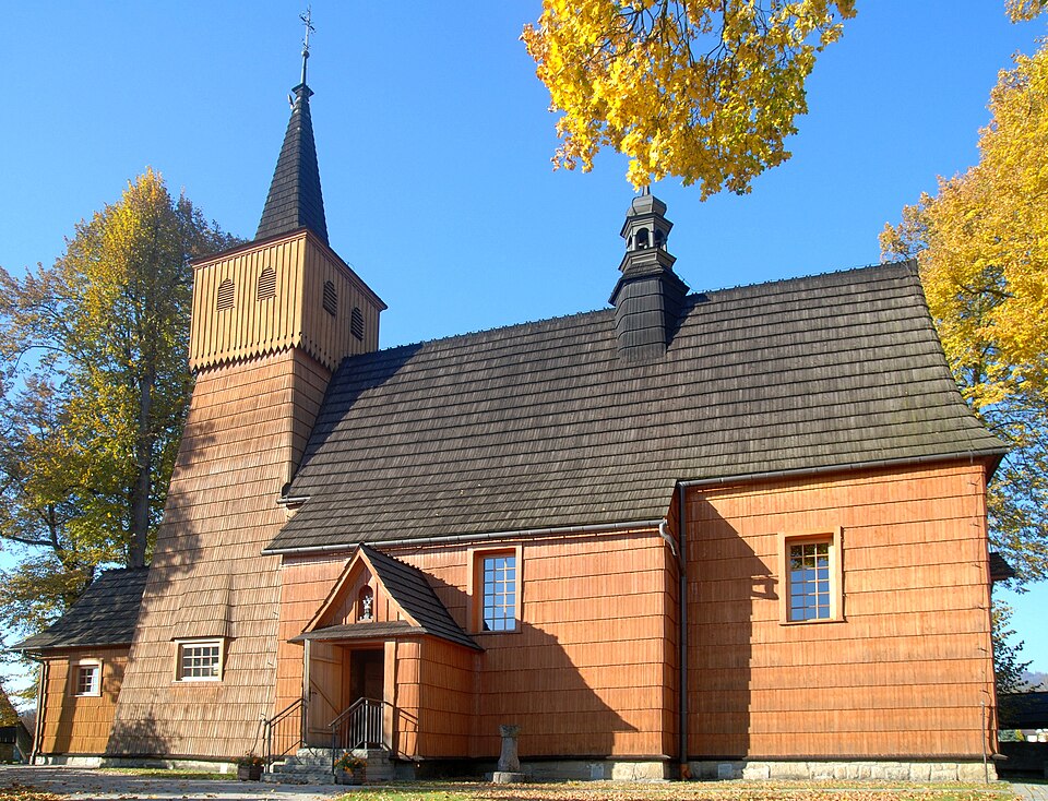 Kościół Przenajświętszej Trójcy – Łopuszna