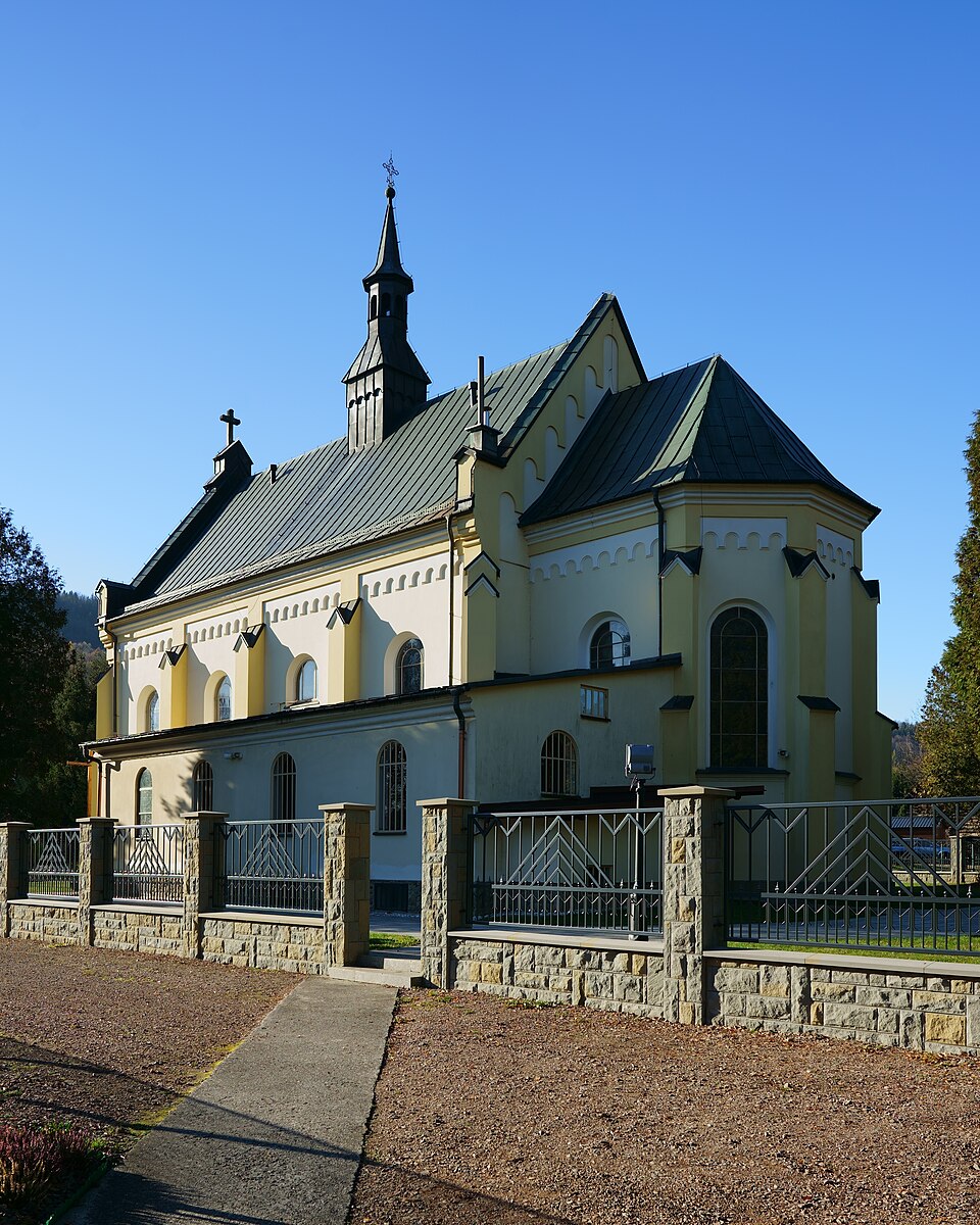 Kościół MB Królowej Polski – Stróża