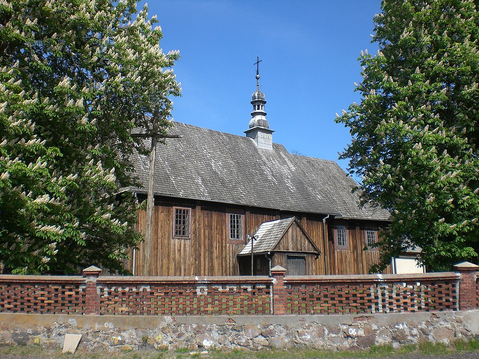 Kościół Wszystkich Świętych – Gieczno