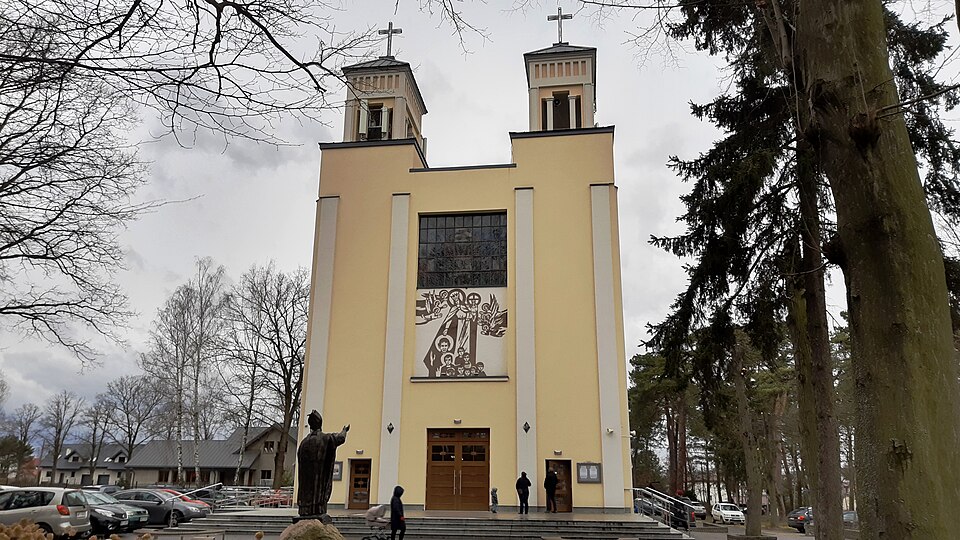 Kościół MB Wspomożenia Wiernych – Głosków